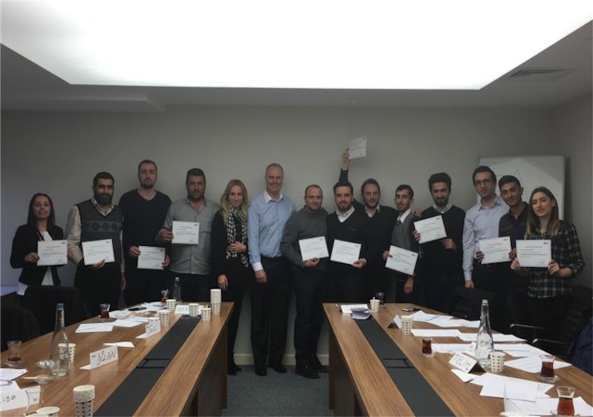 İstanbullines Hizmet Kültürü 2016 Yılı 4. Grup Eğitimi Tamamlandı..