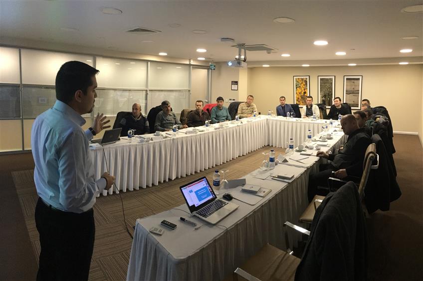 Türk Traktör “Üretim Birim Sorumluları“ İle 'Kendini İfade Etme ve Sunuş Becerileri' 9. Grup Egitimi Tamamlandı.