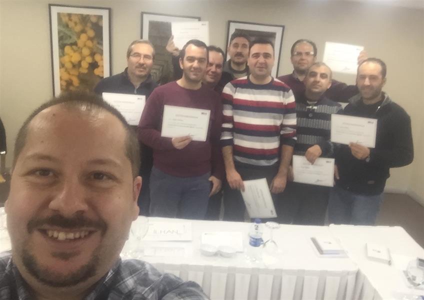 Türk Traktör “Üretim Birim Sorumluları“ İle 'Kendini İfade Etme ve Sunuş Becerileri' 10. Grup Eğitimi Tamamlandı..