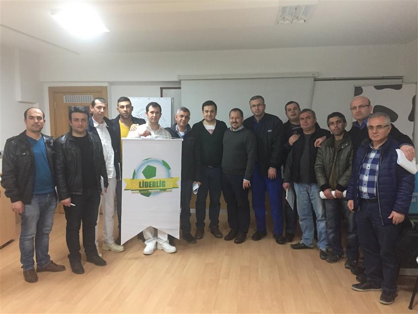 Sütaş “LİDERLİG Takım Lideri Gelişim Programı” 3. Modül ' Maçı Kazandıran Geribildirim ' 1. Grup Eğitimi Tamamlandı.