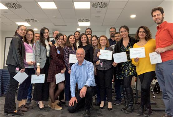 Şişecam İle “Çatışma Yönetimi ve Müzakere” Eğitimleri Serimizin 9.  Grubunu İstanbul Tuzla’da Gerçekleştirdik..